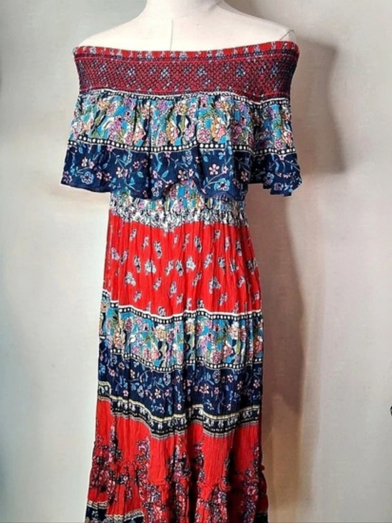 Patrons of Peace Dresses & Skirts - Patrons of Peace Floral Off Shoulder Boho Maxi Dress Size LARGE Like New